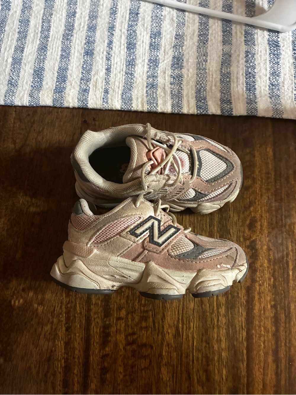 Pink toddler/baby new balance 9060s